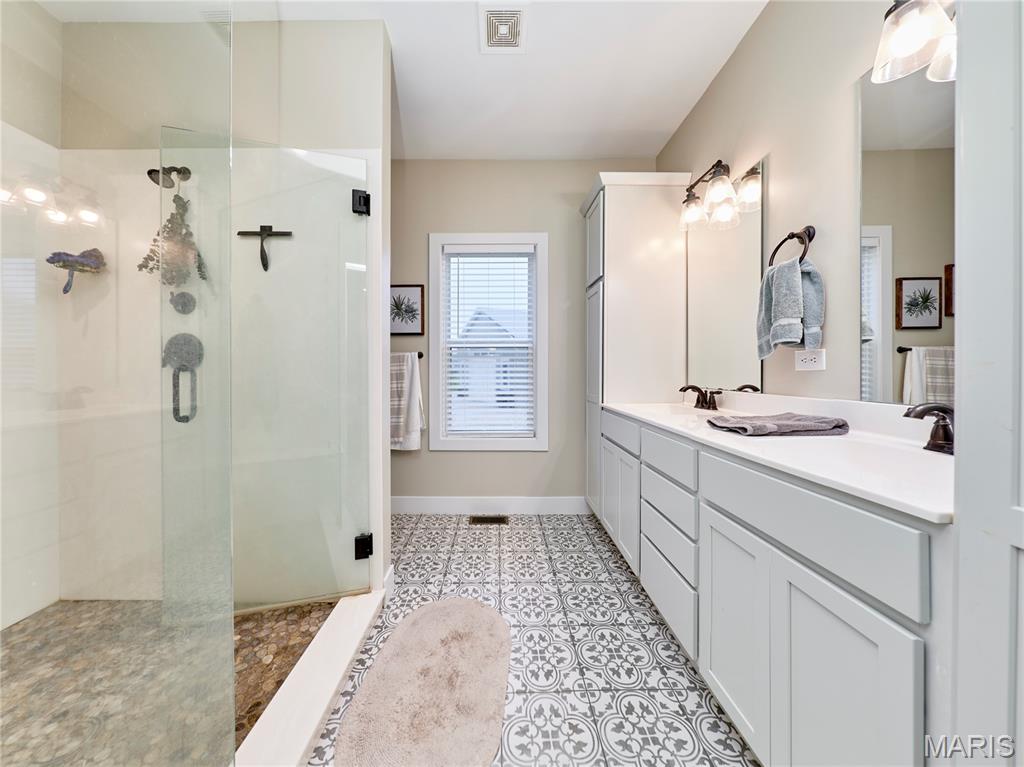 106 Charlie Road Troy, MO 63379 - Photo 10 of 24
