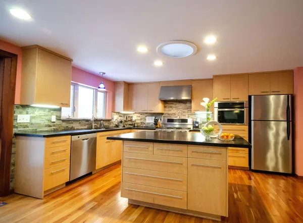 $889,500 | 977 Bates Road, Shoreham, VT 05770