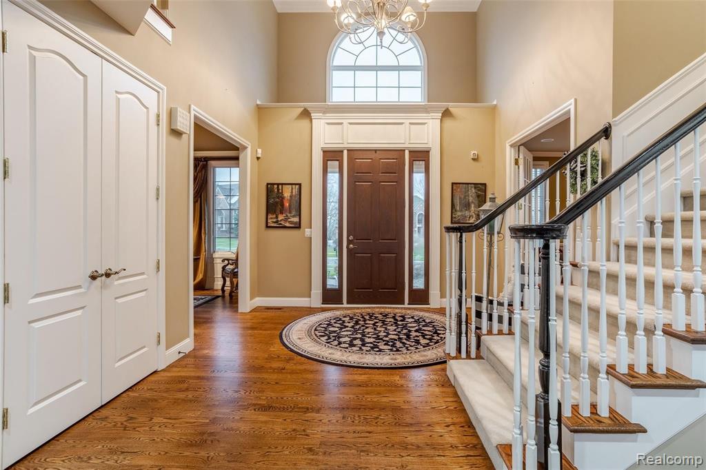 701 Wellington Circle Rochester Hills, MI 48309 - Photo 13 of 54