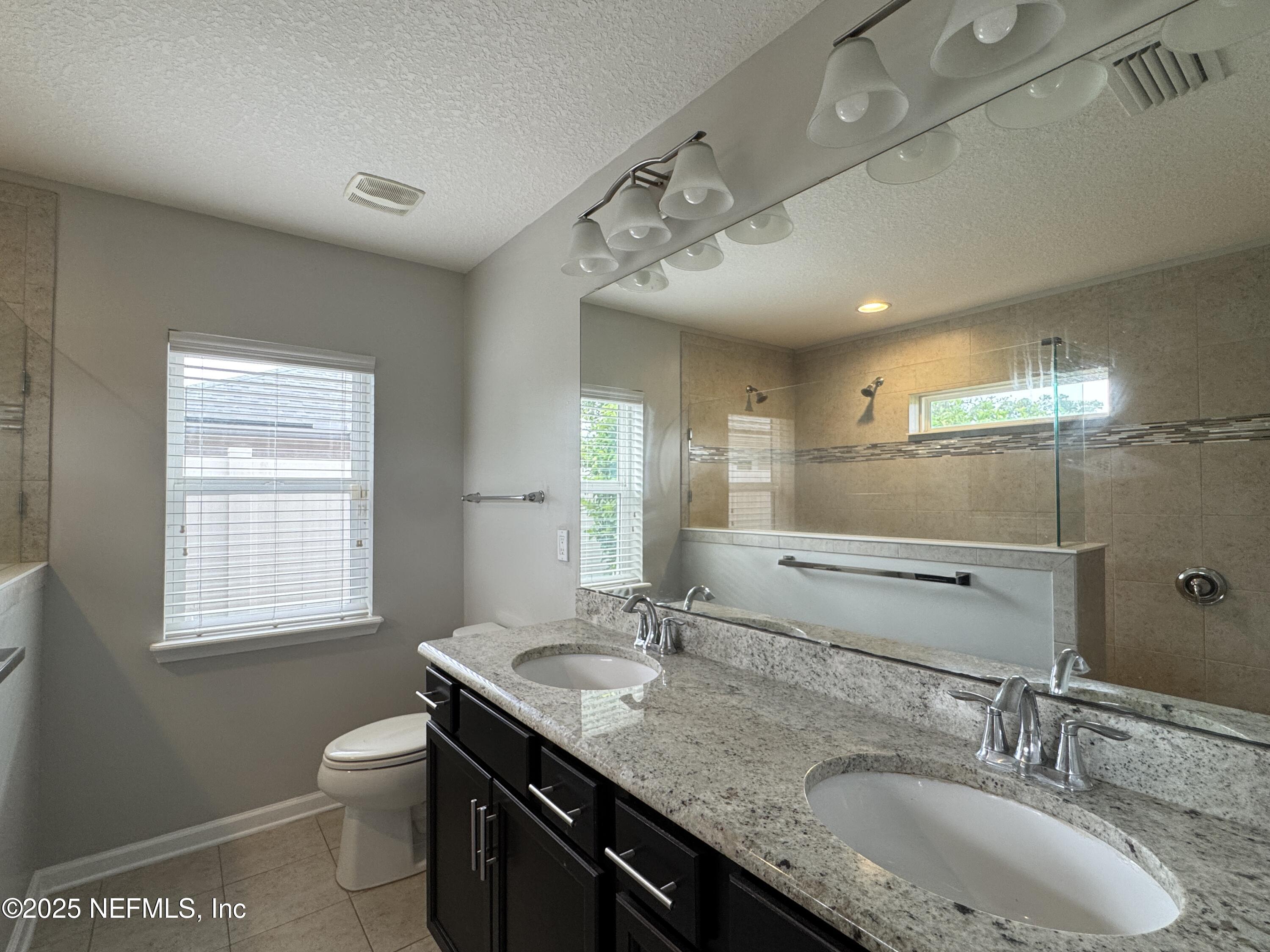 94267 Woodbrier Circle Fernandina Beach, FL 32034 - Photo 20 of 32 En Suite Double Sinks