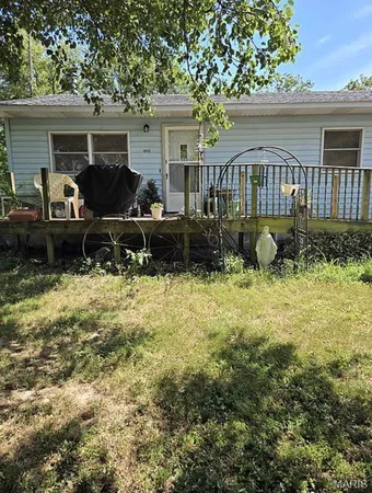 $205,000 | 643 South Division Street, Pocahontas, IL 62275