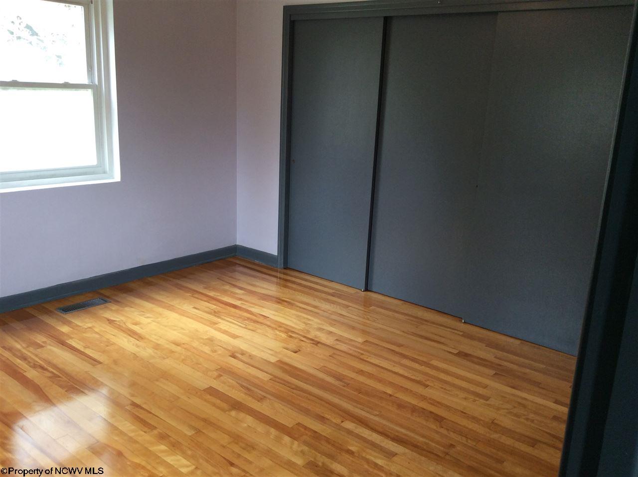 92 Long Alley Reedsville, WV 26547 - Photo 14 of 19 Gallery Image 14