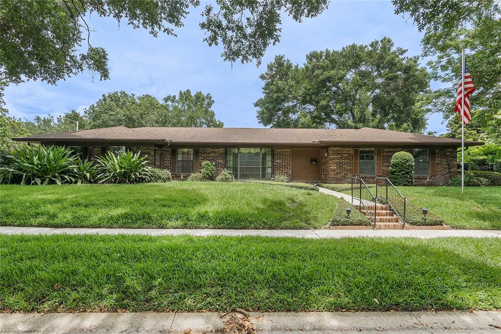 1950 King Arthur Circle, Maitland, FL 32751 Compass