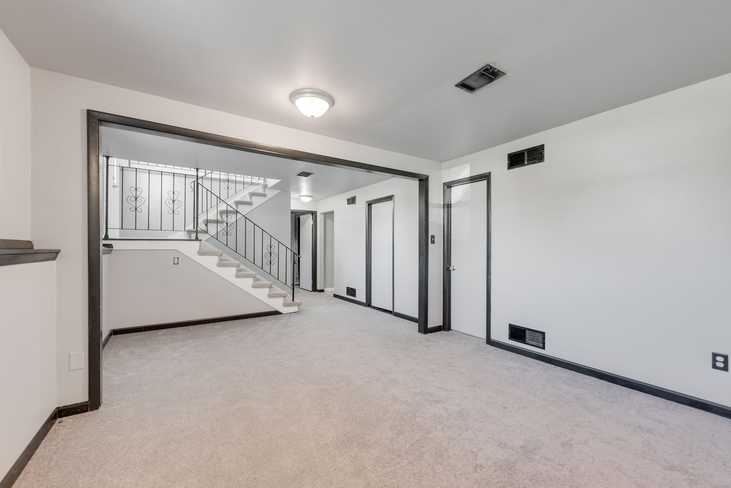 9713 Buchanan Street Crown Point, IN 46307 - Photo 12 of 19 2997x2000