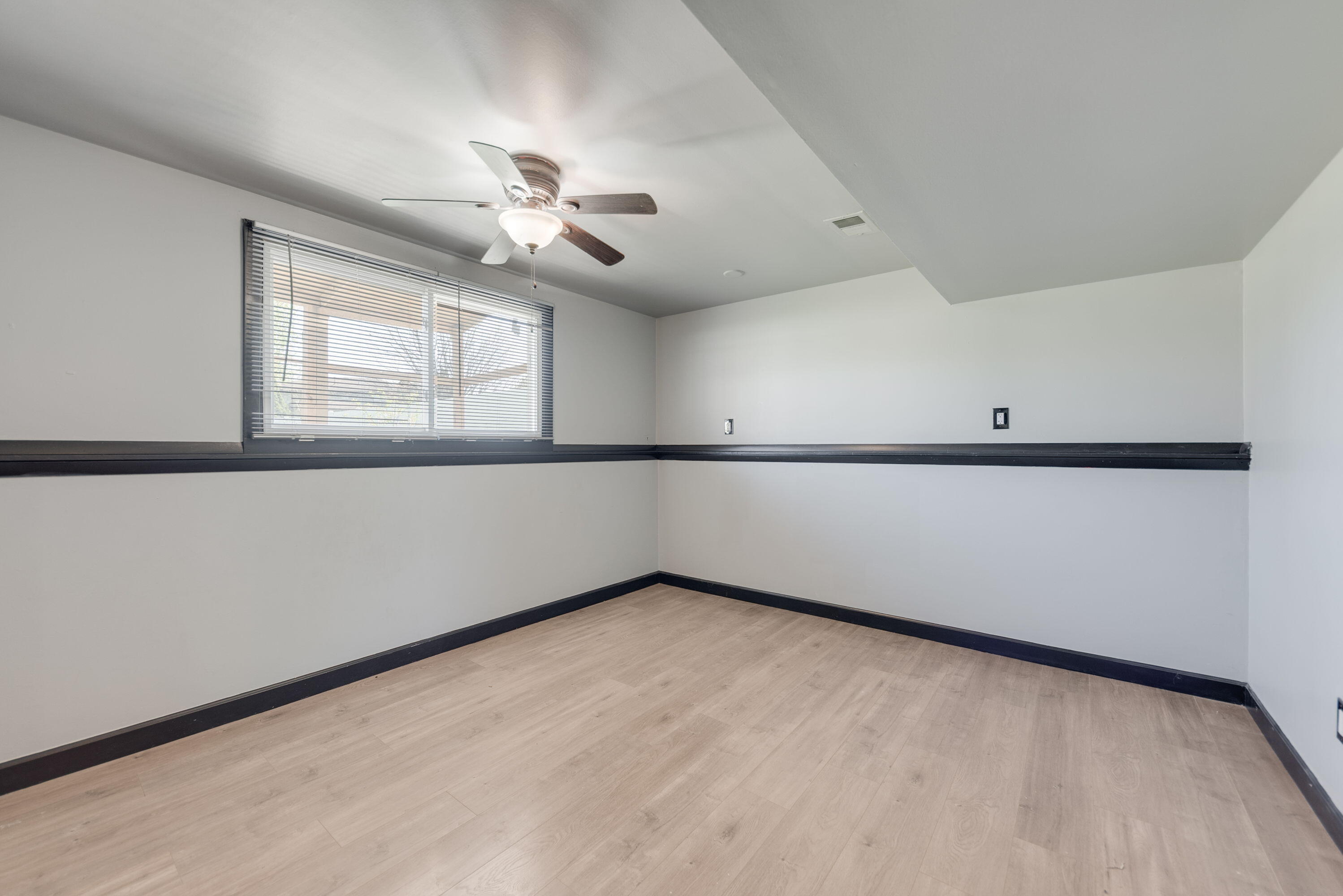 9713 Buchanan Street Crown Point, IN 46307 - Photo 15 of 19 2997x2000