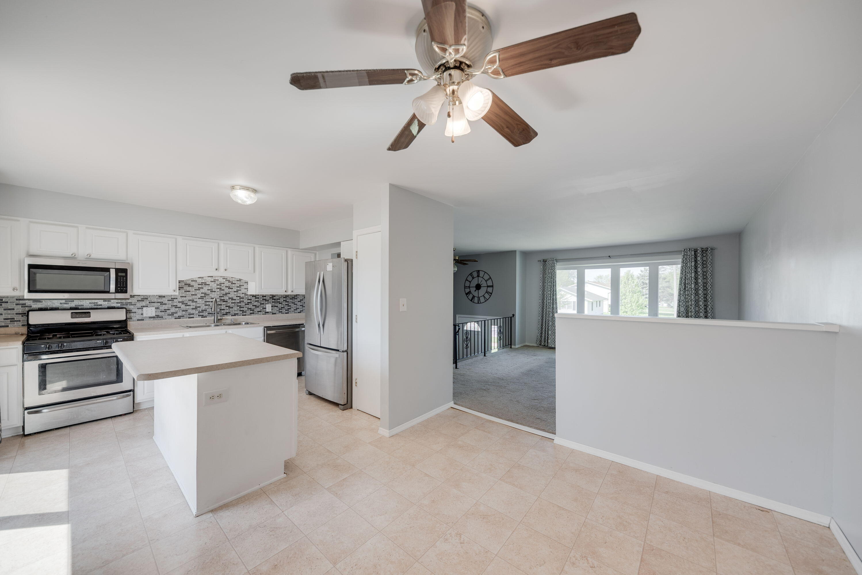 9713 Buchanan Street Crown Point, IN 46307 - Photo 6 of 19 2997x2000