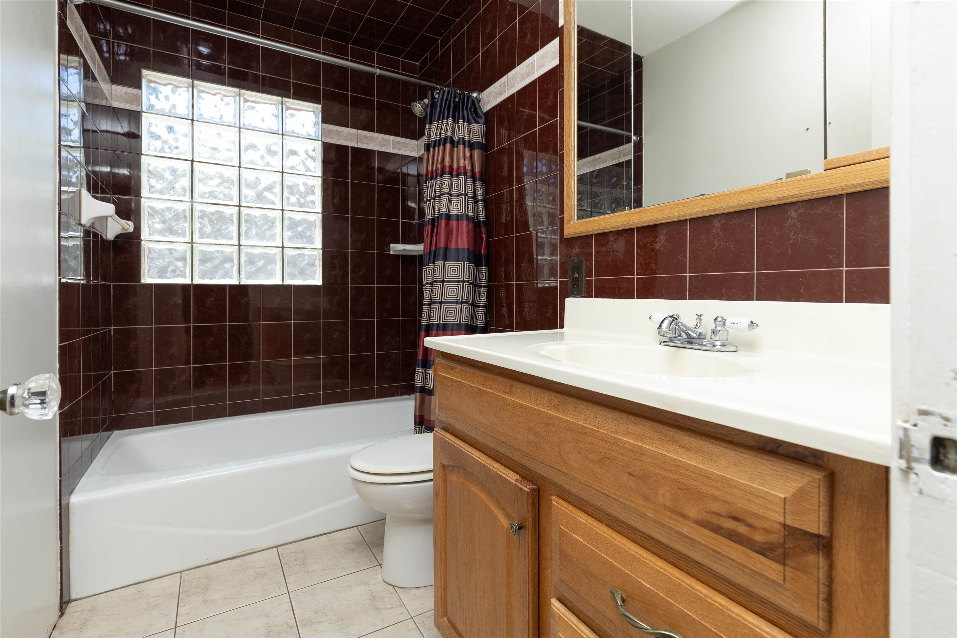 1002 East Sugnet Road Midland, MI 48642 - Photo 14 of 28
