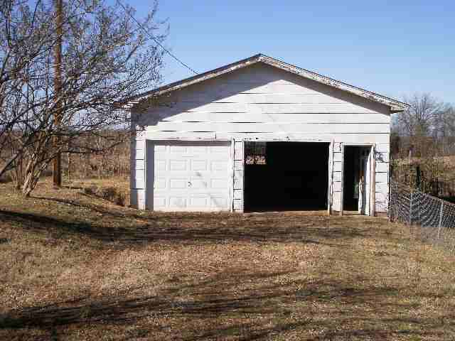 262 Victor Hill Road Greer, SC 29651 - Photo 10 of 12