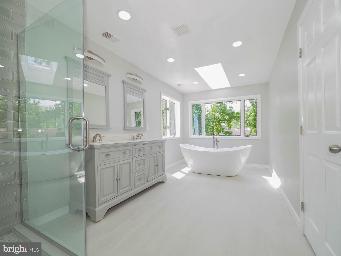 603 Harbor Drive Annapolis, MD 21403 - Photo 34 of 65