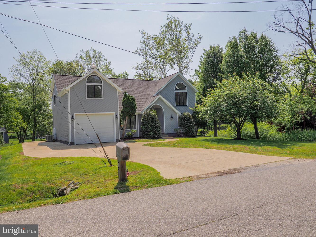 603 Harbor Drive Annapolis, MD 21403 - Photo 4 of 65