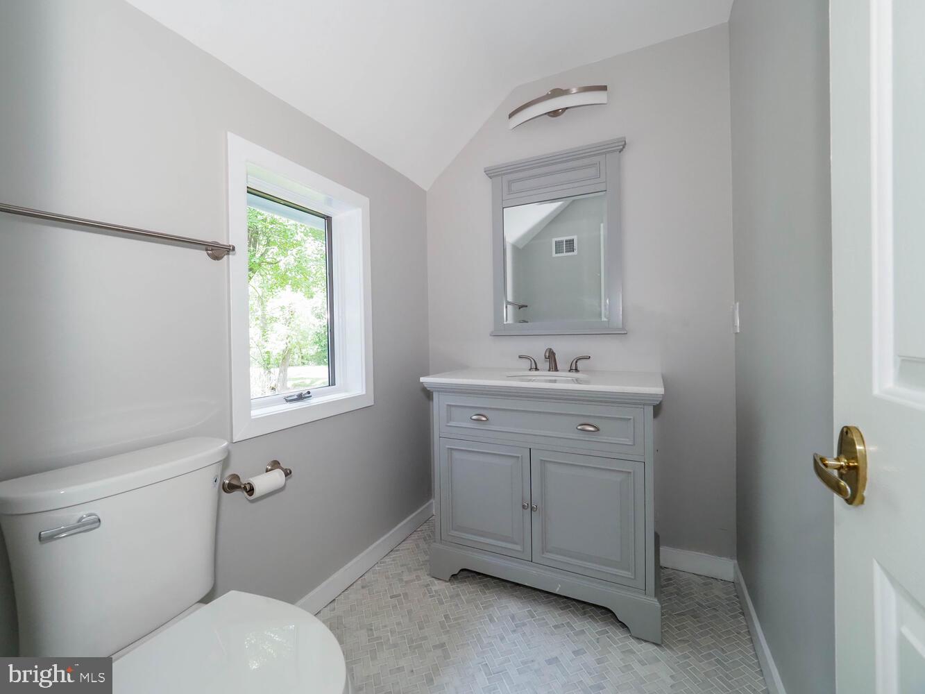 603 Harbor Drive Annapolis, MD 21403 - Photo 54 of 65