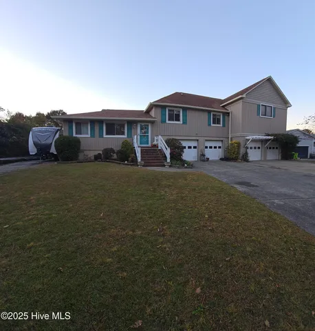 $722,000 | 105 Captains Cove, New Bern, NC 28562