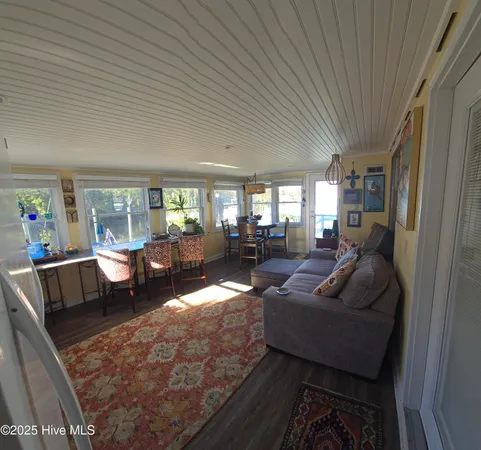$699,000 | 105 Captains Cove, New Bern, NC 28562