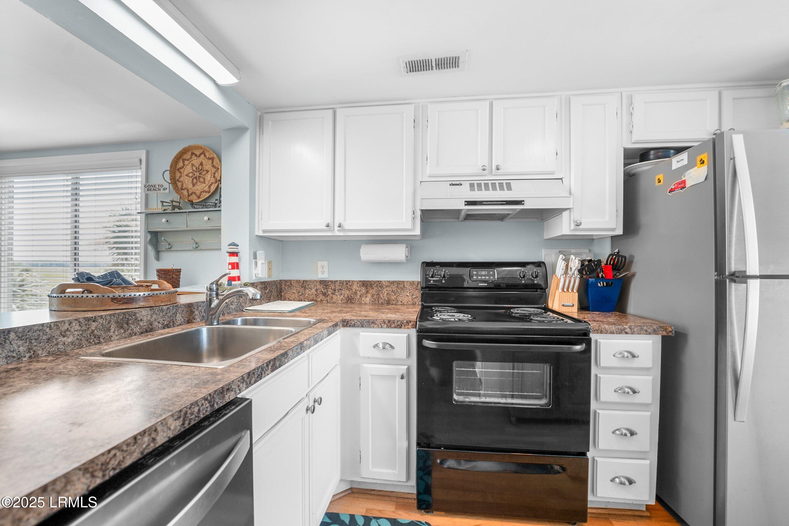 6 Cedar Reef, Unit C201 St. Helena Island, SC 29920 - Photo 11 of 47 DSC07849-48.jpg-SMALL