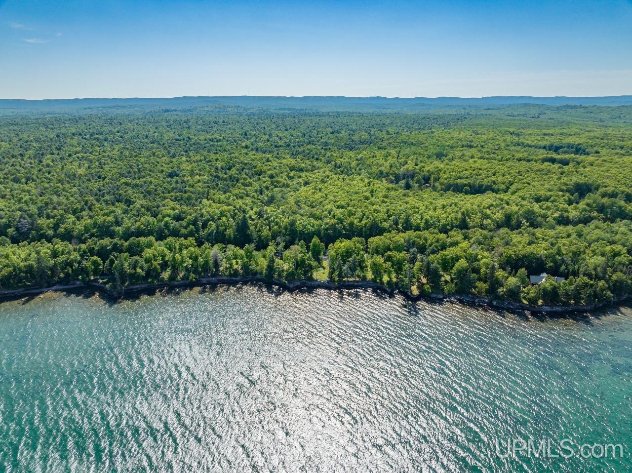 2 Eagles Nest Road Marquette, MI 49855 - Photo 18 of 37