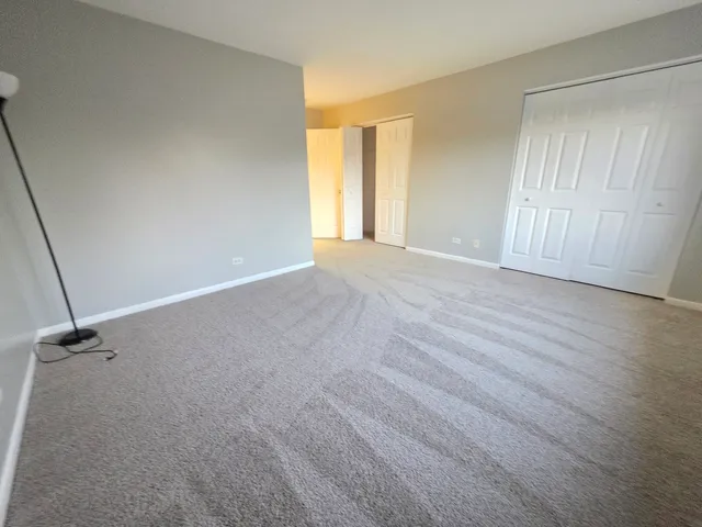 $2,300 | 3076 Kentshire Circle, Unit 3076, Naperville, IL 60564