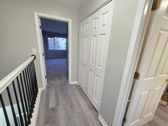 $2,300 | 3076 Kentshire Circle, Unit 3076, Naperville, IL 60564