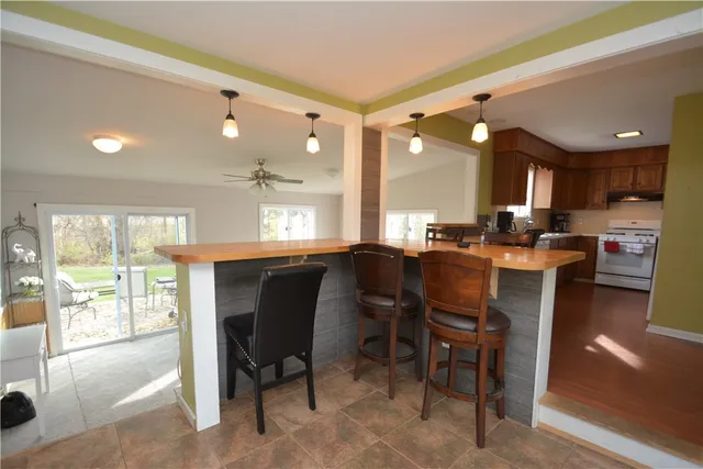 $160,000 | 93 School Street, Victor, NY 14564