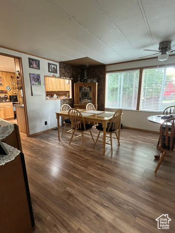 367 East Rio Grande Avenue Marysvale, UT 84750 - Photo 22 of 34 Dining room with wood finished floors and ceiling fan