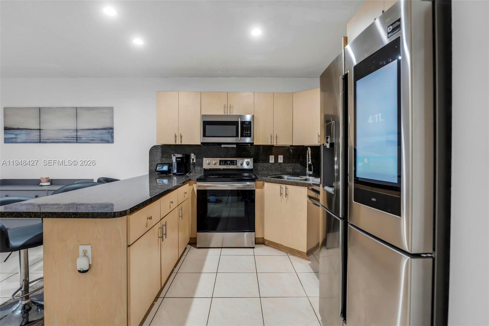 8735 Southwest 158th Path Miami, FL 33193 - Photo 11 of 50