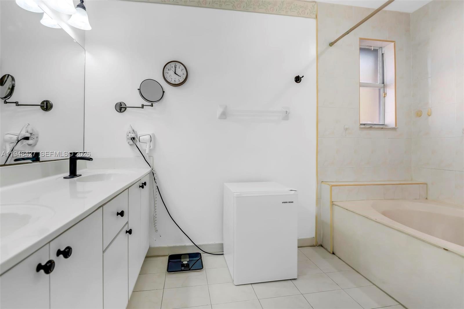 8735 Southwest 158th Path Miami, FL 33193 - Photo 27 of 50