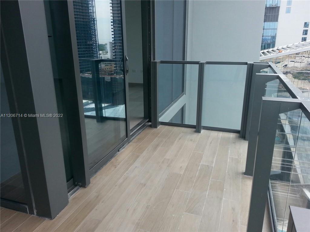 68 Southeast 6th Street, Unit 1908 Miami, FL 33131 - Photo 13 of 15