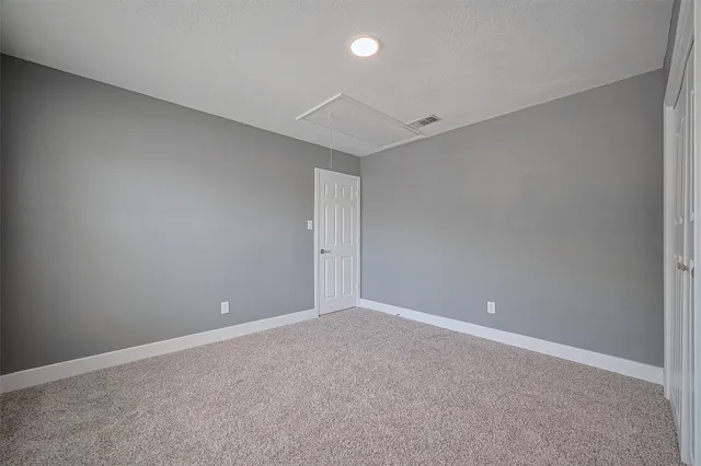 $299,999 | 5822 Shurmard Drive, Houston, TX 77092