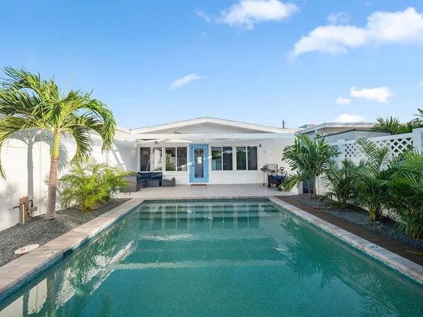 $787,000 | 449 63rd Street, Holmes Beach, FL 34217