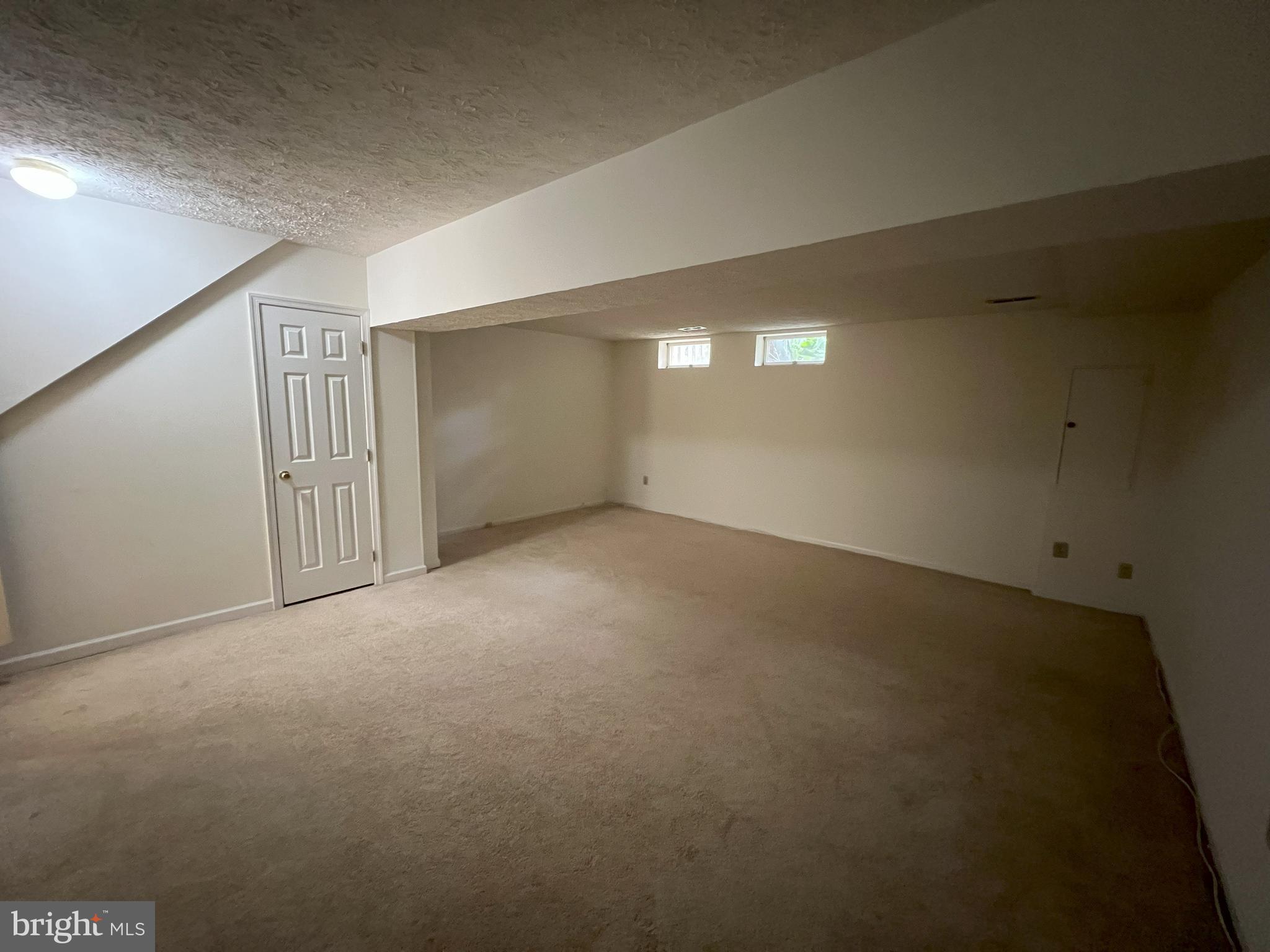 14027 Great Notch Terrace North Potomac, MD 20878 - Photo 20 of 27 a view of empty room