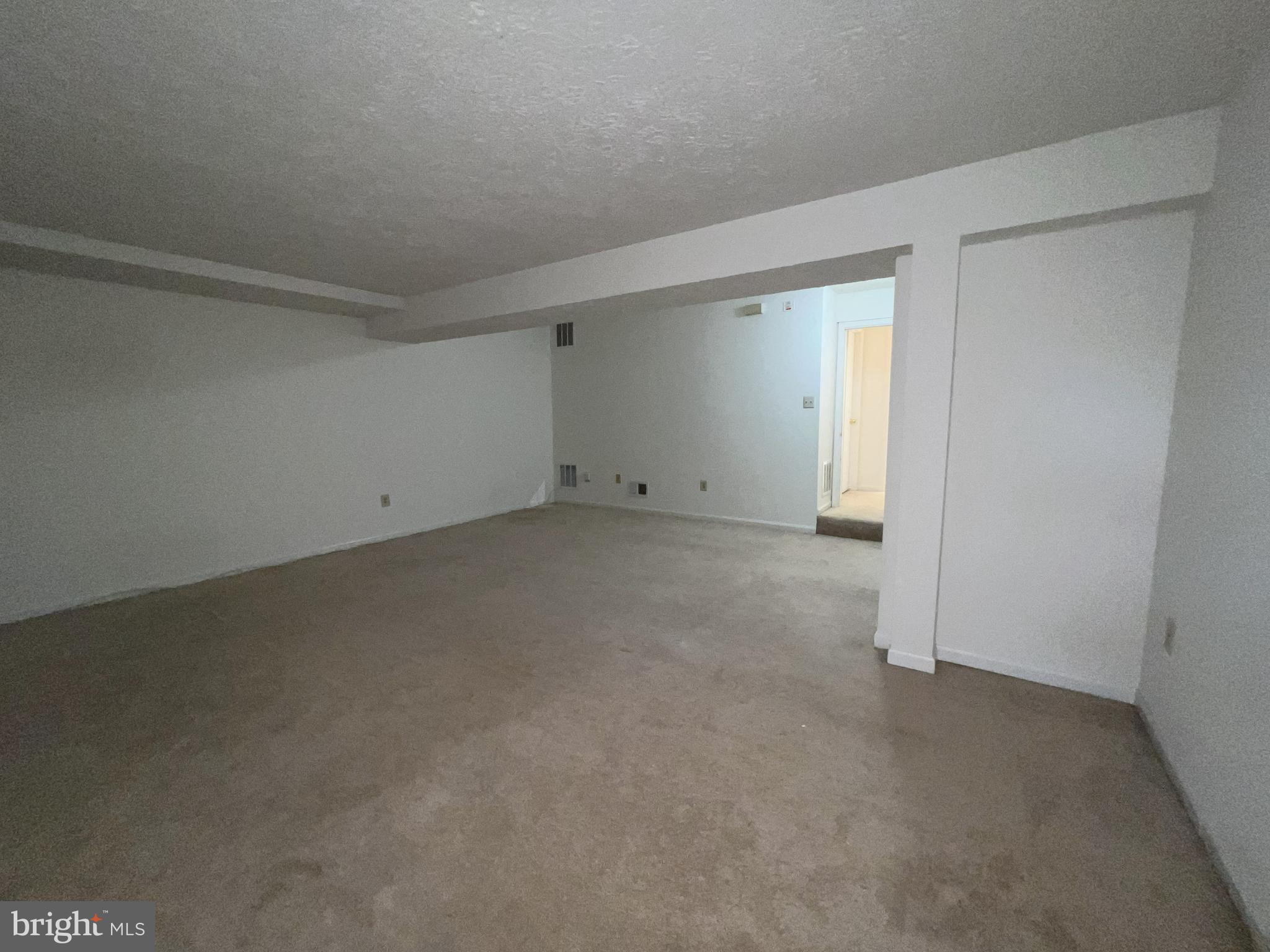 14027 Great Notch Terrace North Potomac, MD 20878 - Photo 21 of 27 a view of room