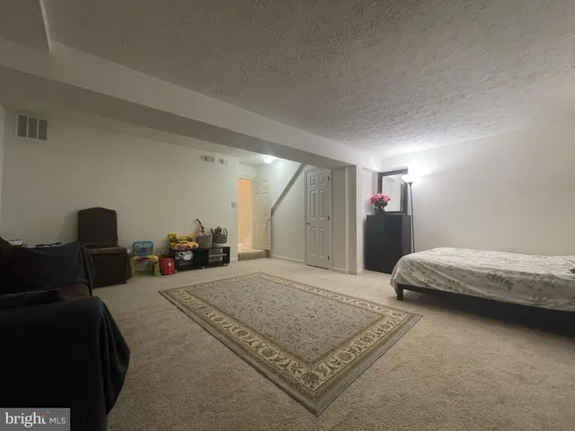 $3,000 | 14027 Great Notch Terrace, North Potomac, MD 20878