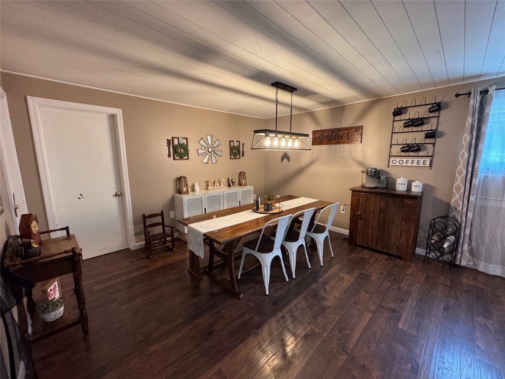 305 Kimble Road Vestal, NY 13850 - Photo 6 of 21 Gallery Image 6