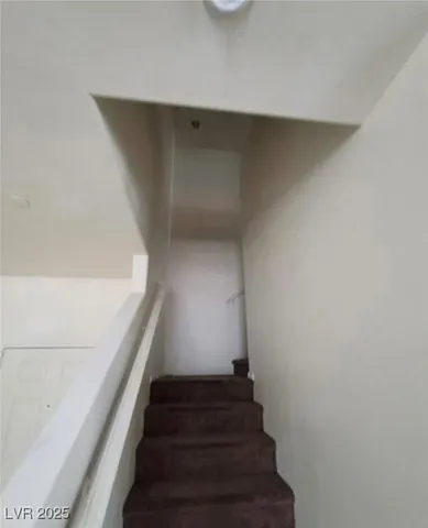 $499,900 | 9033 Savvy Seam Court, Las Vegas, NV 89149