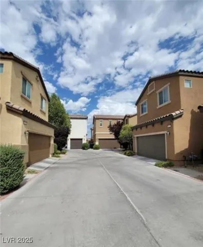 $499,900 | 9033 Savvy Seam Court, Las Vegas, NV 89149