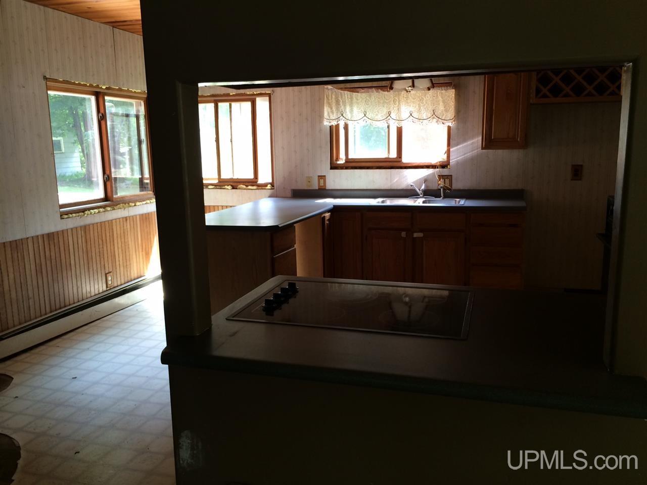 324 Rolling Mill Road Negaunee, MI 49866 - Photo 3 of 12 Gallery Image 3