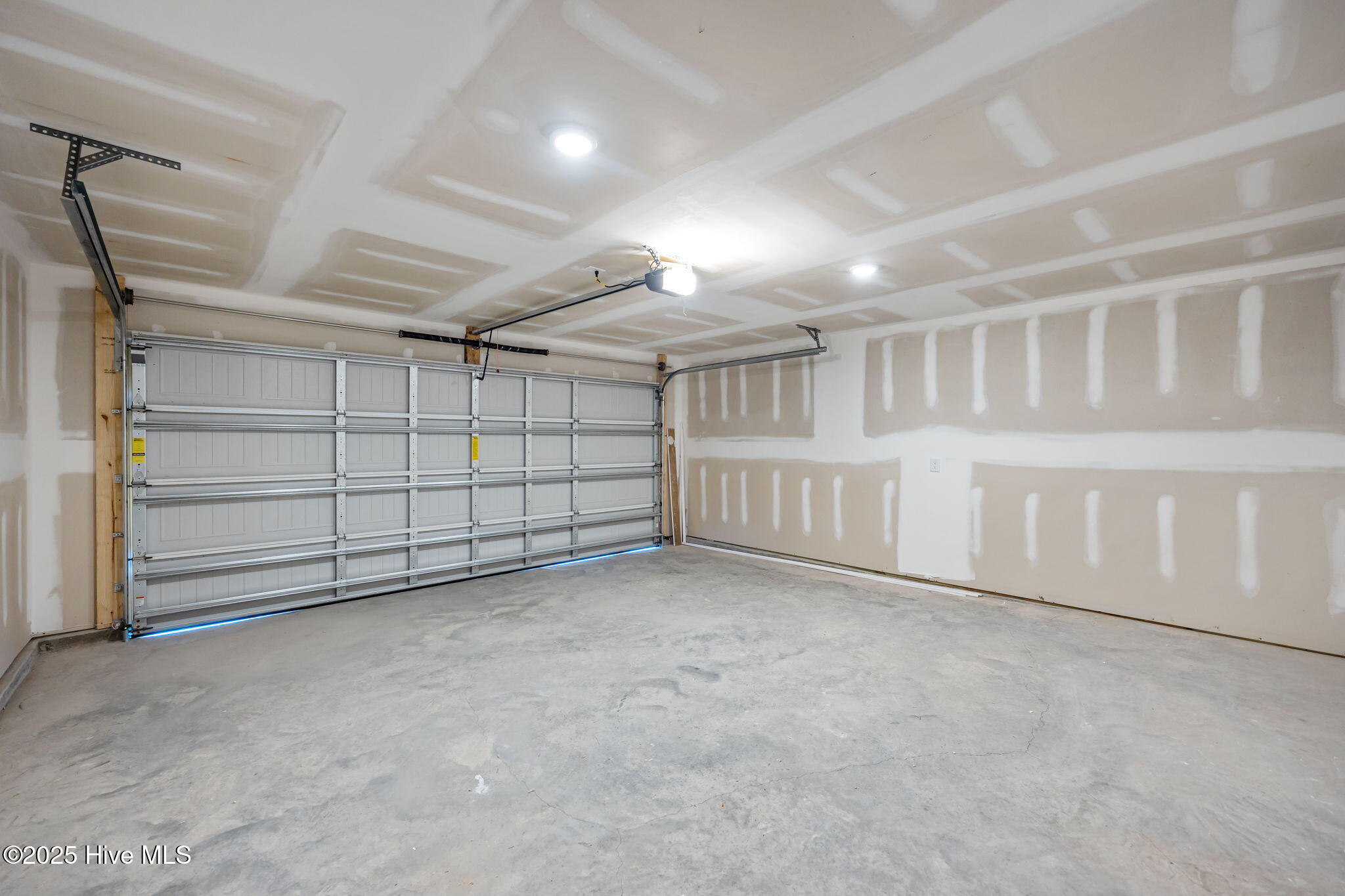 2220 McNair Road Tarboro, NC 27886 - Photo 18 of 33 not this house but the same plan and interior options