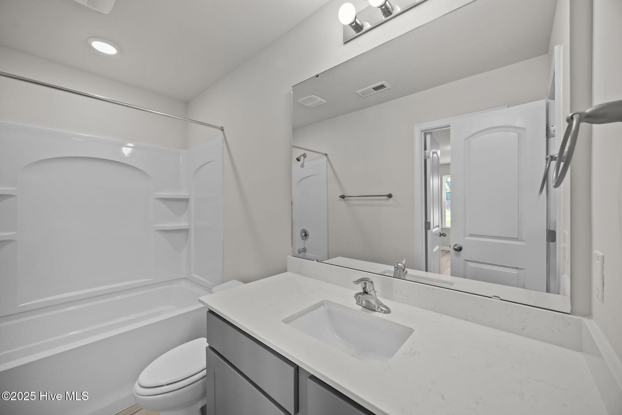 2220 McNair Road Tarboro, NC 27886 - Photo 8 of 33 not this house but the same plan and interior options