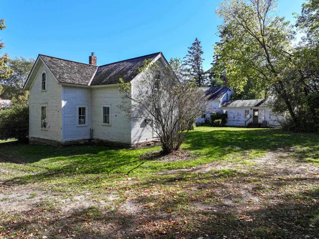 $499,000 | 29 Middle Seymour Street, Middlebury, VT 05753