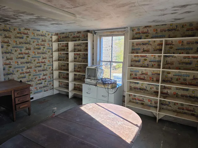 $499,000 | 29 Middle Seymour Street, Middlebury, VT 05753