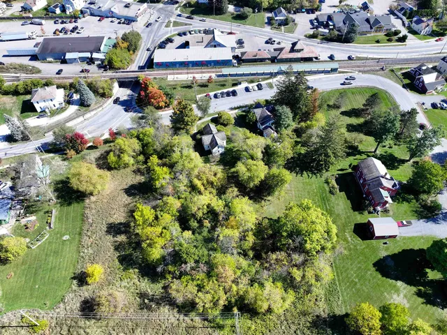 $499,000 | 29 Middle Seymour Street, Middlebury, VT 05753