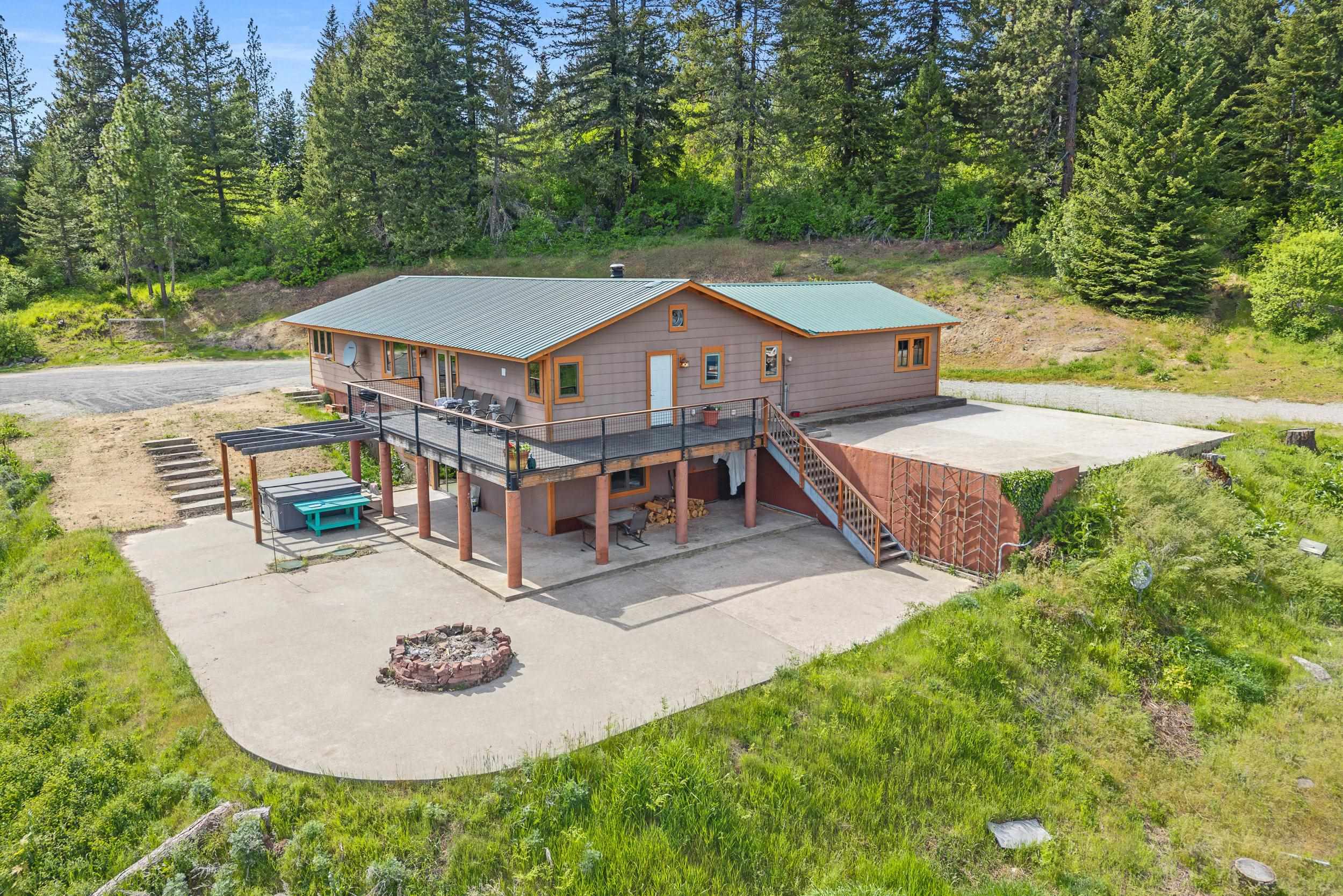16027 North Koth Road Newman Lake, WA 99025 - Photo 4 of 48