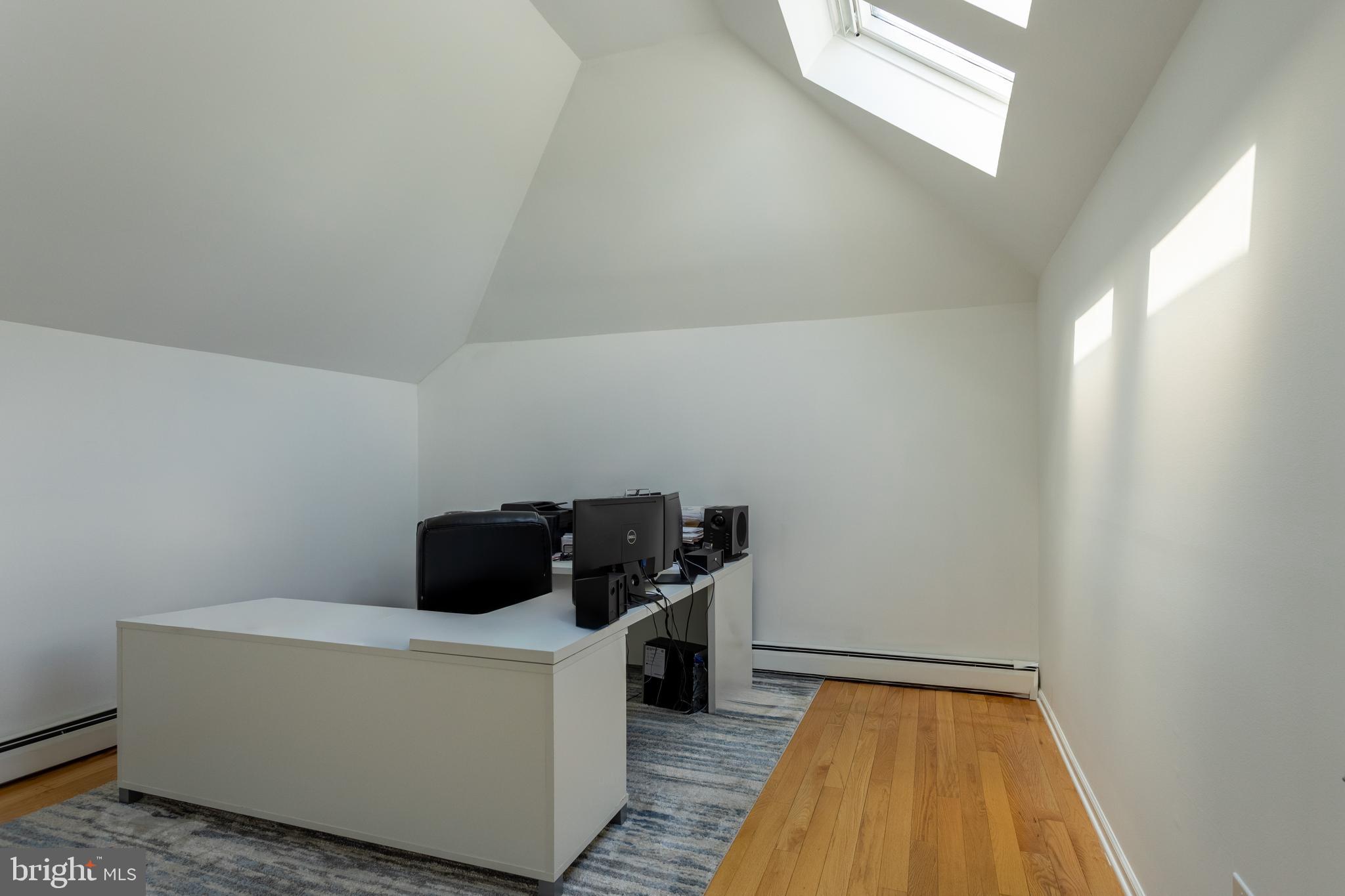 825 Cliff Road Bensalem, PA 19020 - Photo 23 of 37 Gallery Image 23