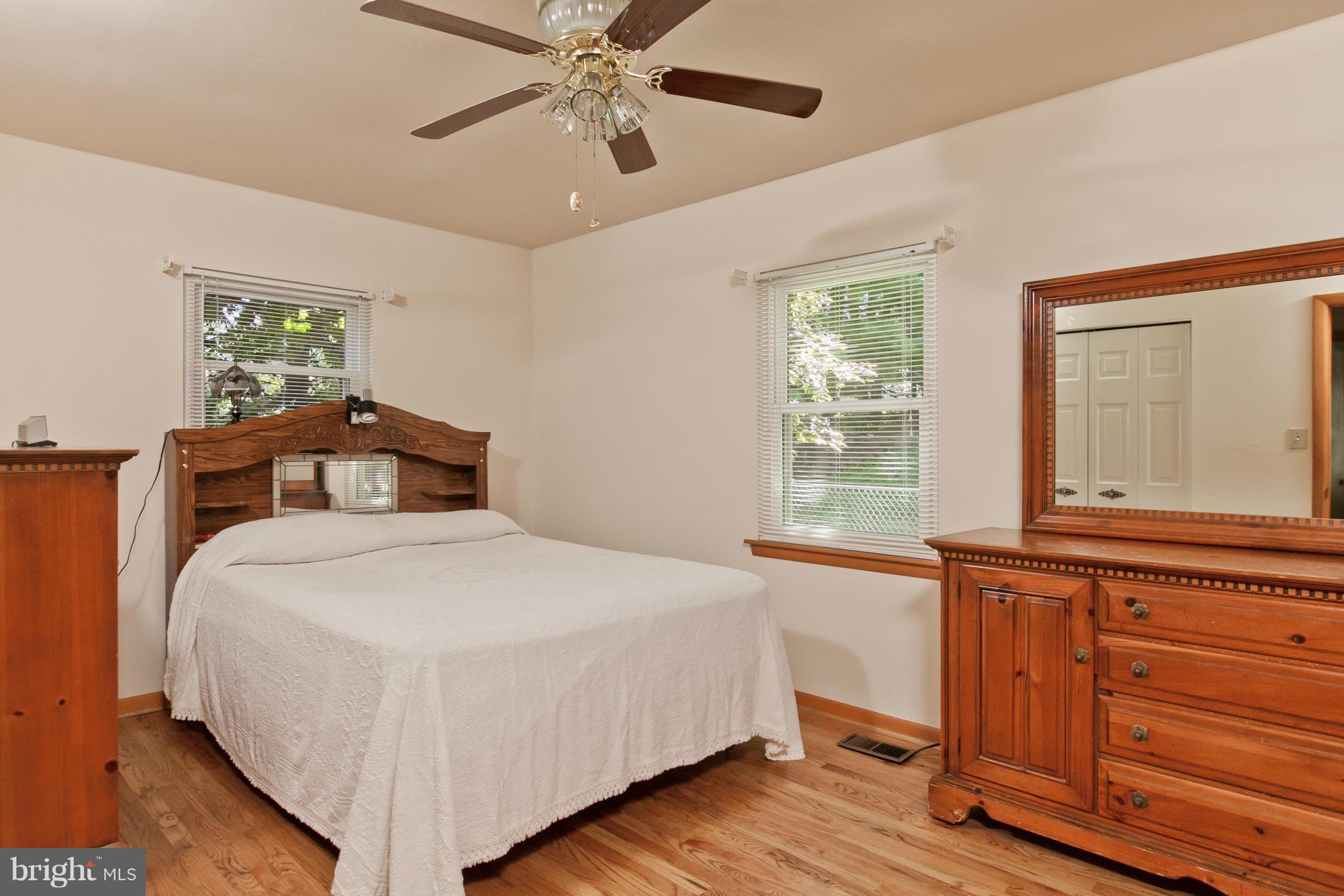 4921 Buffalo Road Mount Airy, MD 21771 - Photo 23 of 30 Bedroom