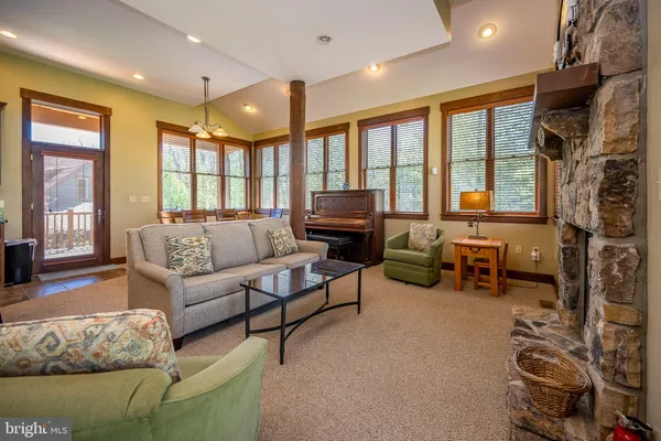 $759,000 | 105 Mountain Overlook Court, McHenry, MD 21541