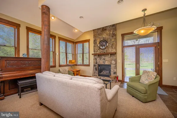 $759,000 | 105 Mountain Overlook Court, McHenry, MD 21541