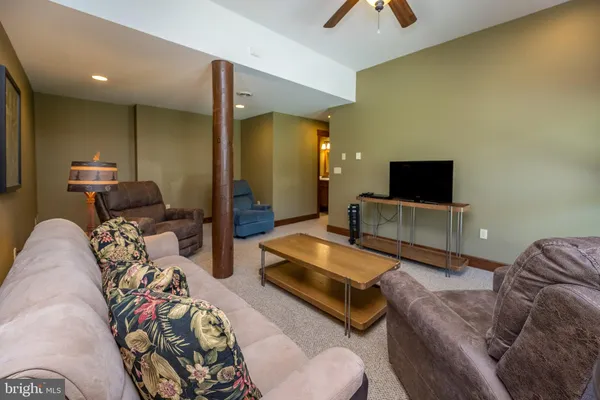 $759,000 | 105 Mountain Overlook Court, McHenry, MD 21541