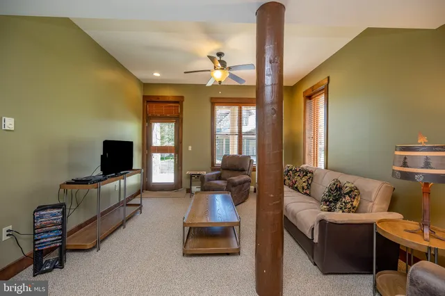 $759,000 | 105 Mountain Overlook Court, McHenry, MD 21541