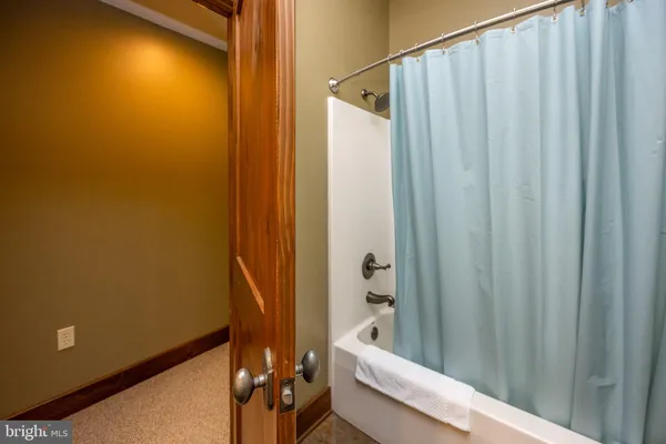 $759,000 | 105 Mountain Overlook Court, McHenry, MD 21541