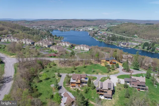 $759,000 | 105 Mountain Overlook Court, McHenry, MD 21541