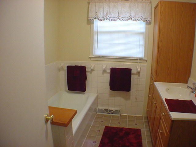 304 Pine Bark Road Anderson, SC 29625 - Photo 7 of 9 Gallery Image 7